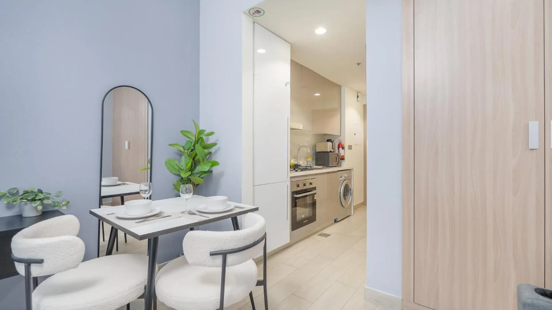 Apartment Elegant Studio With Garden In Meydan - Dubai